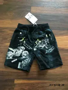 Kraťasy SEZON vel. 134, 140