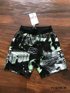 Kraťasy SEZON vel. 134, 140