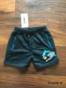 Kraťasy SEZON vel. 110, 122