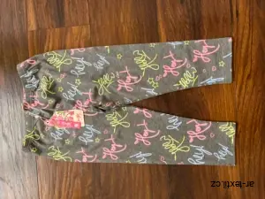 3/4 Legíny KUGO vel. 140, 152