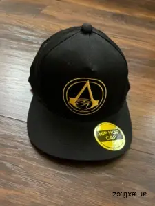 Kšiltovka ASSASSINS vel. 54, 56