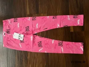  Legíny SEZON  vel. 116, 122, 128