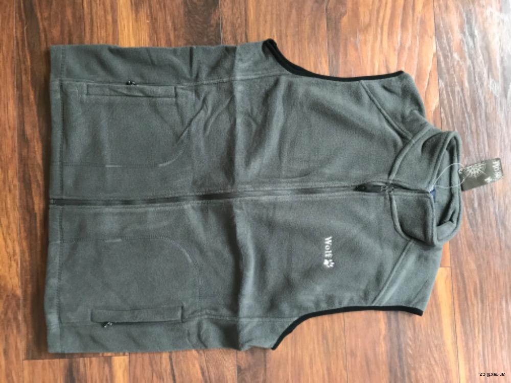 Panská  vesta WOLF flisova vel. M, L, XL, XXL, XXXL