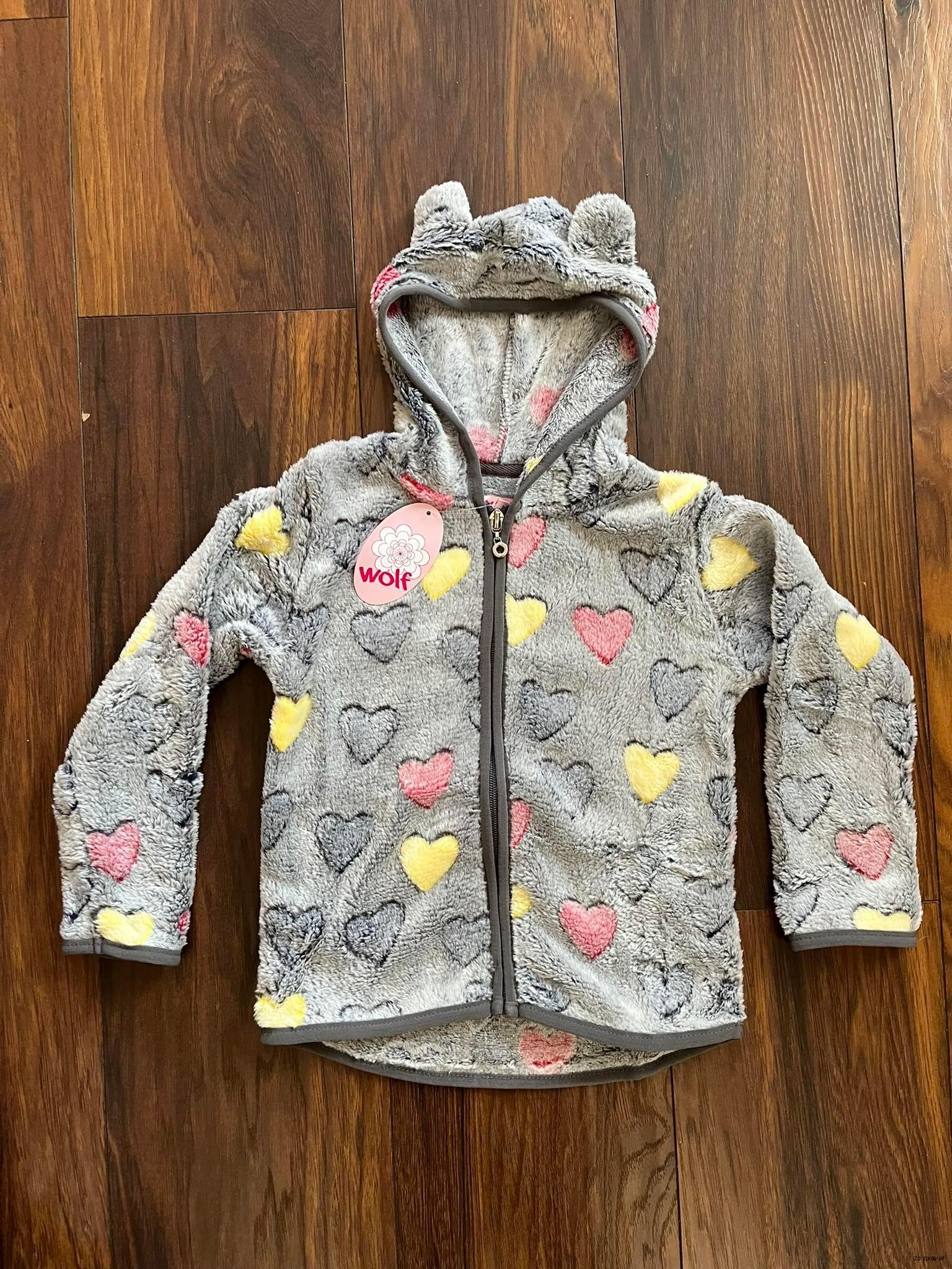  Mikina WOLF  vel. 104