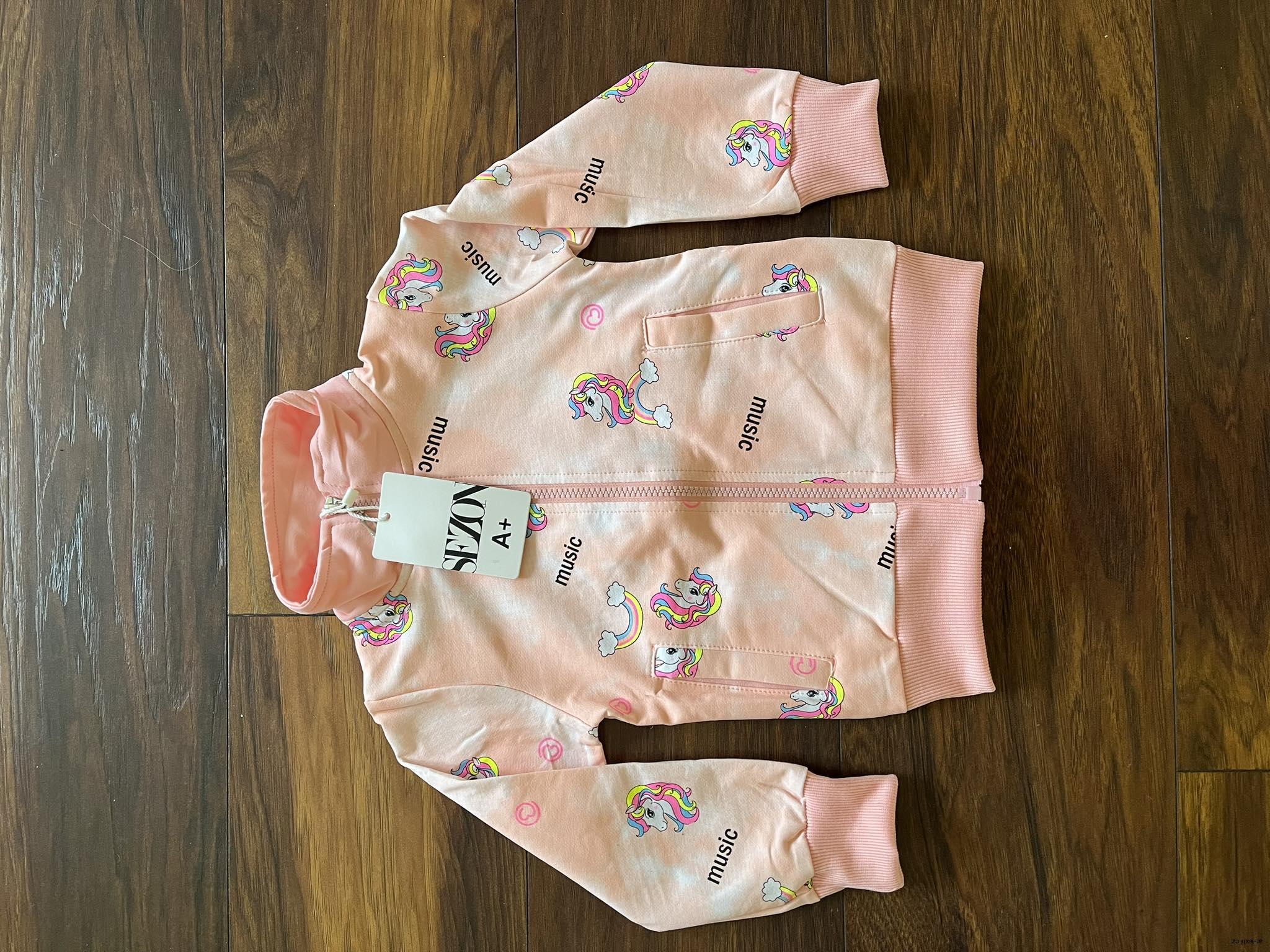 Mikina SEZON vel. 98, 104, 122