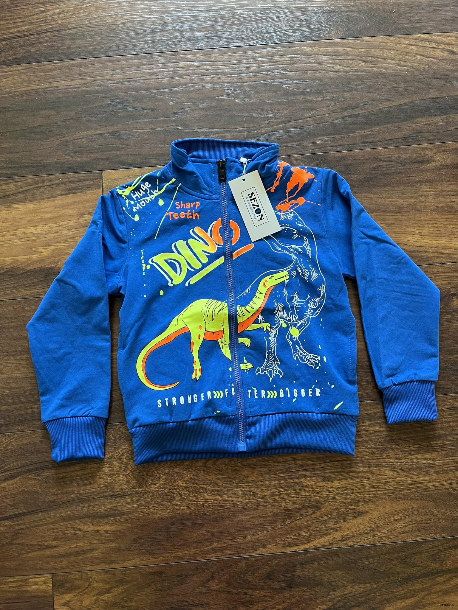 Mikina SEZON vel. 140