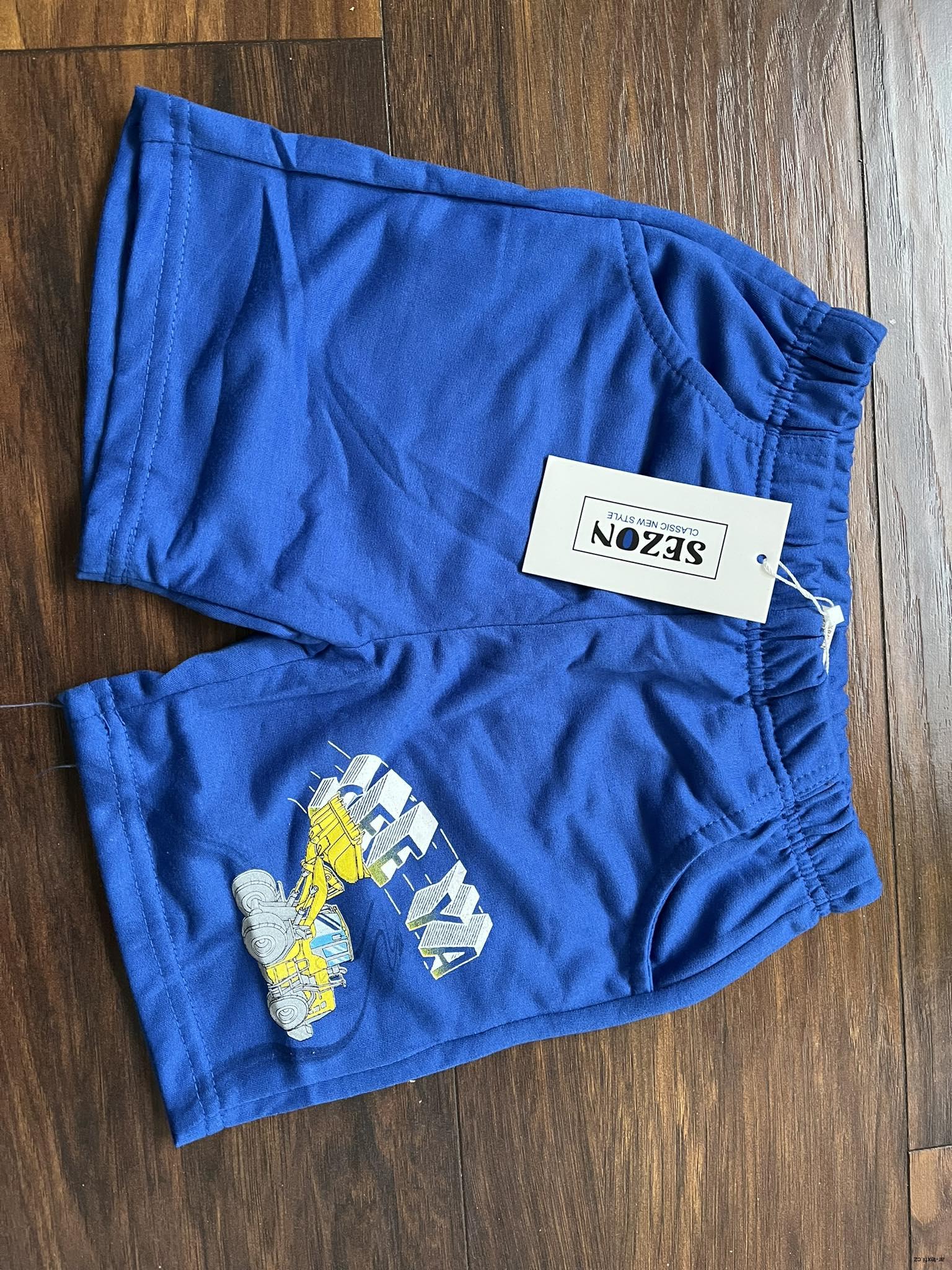 Kraťasy SEZON vel. 110, 122, 128