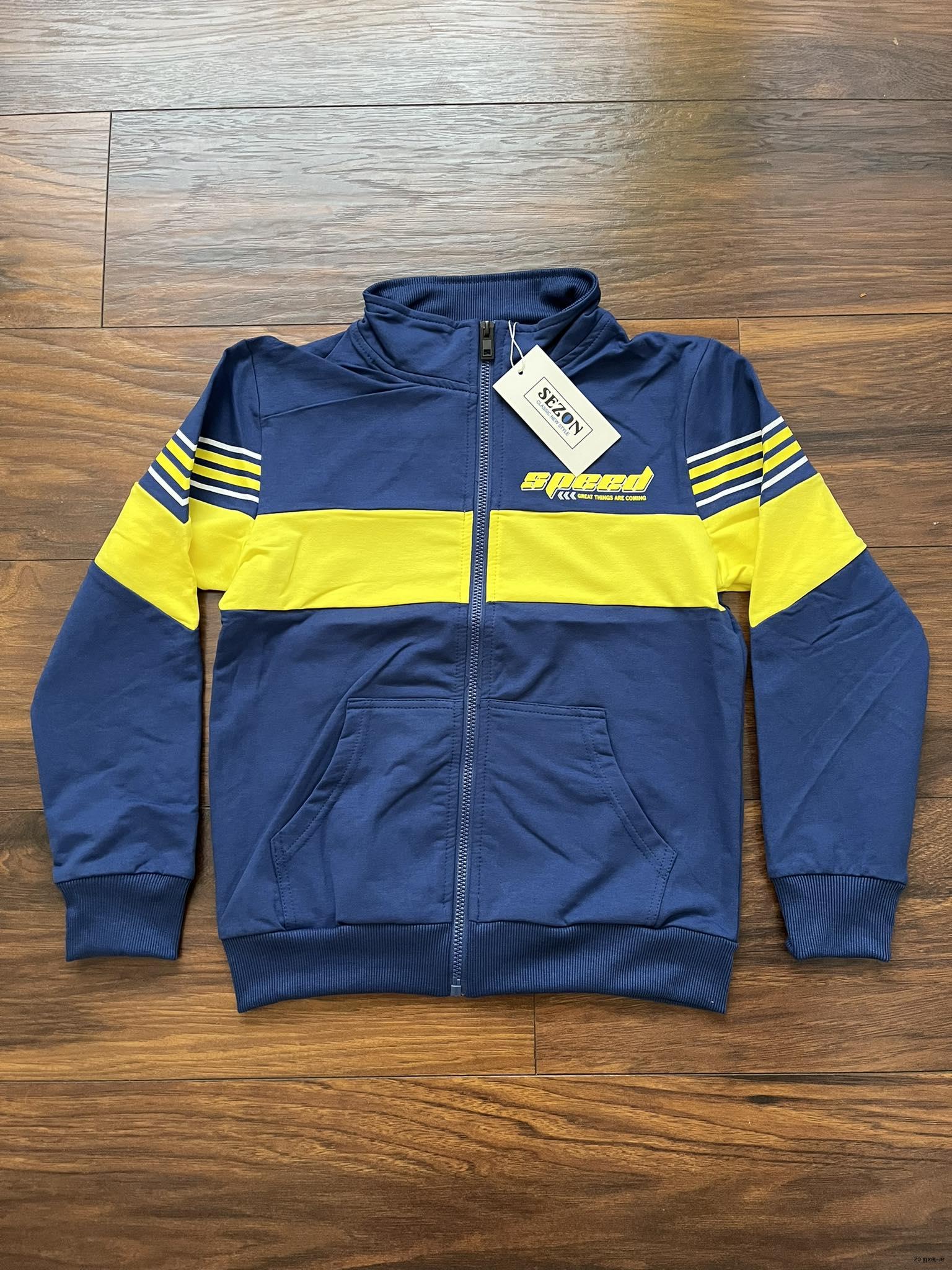 Mikina SEZON vel. 134, 140, 146