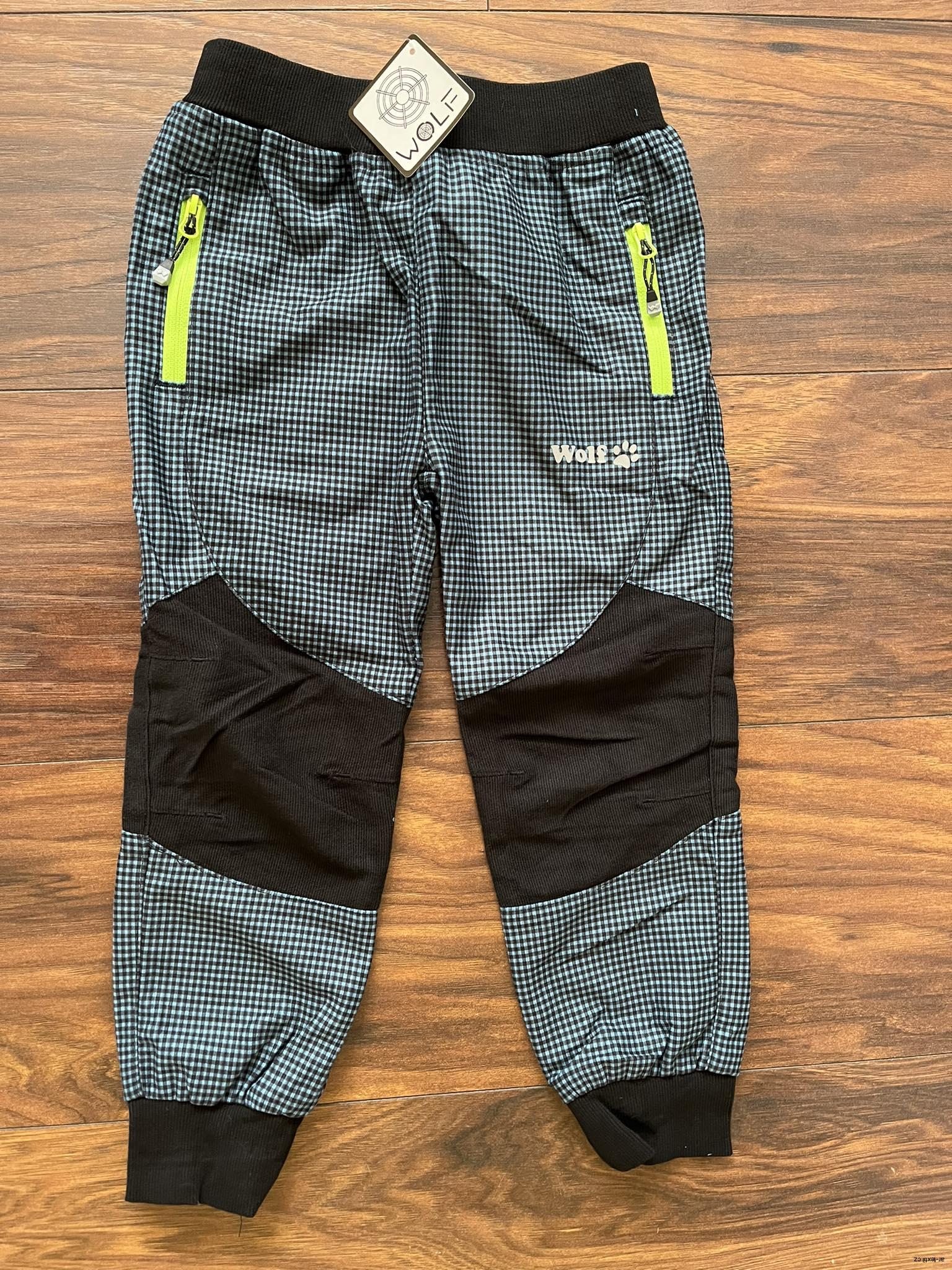 Dětské kalhoty WOLF vel. 98, 104, 116, 122
