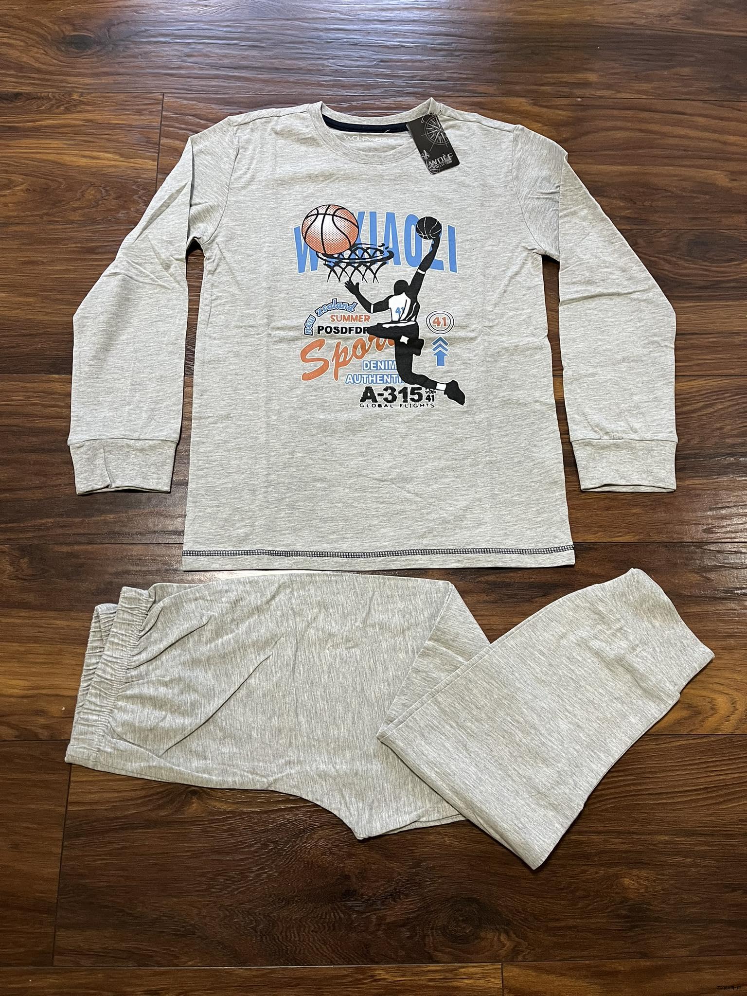 Pyžamo WOLF  vel. 152