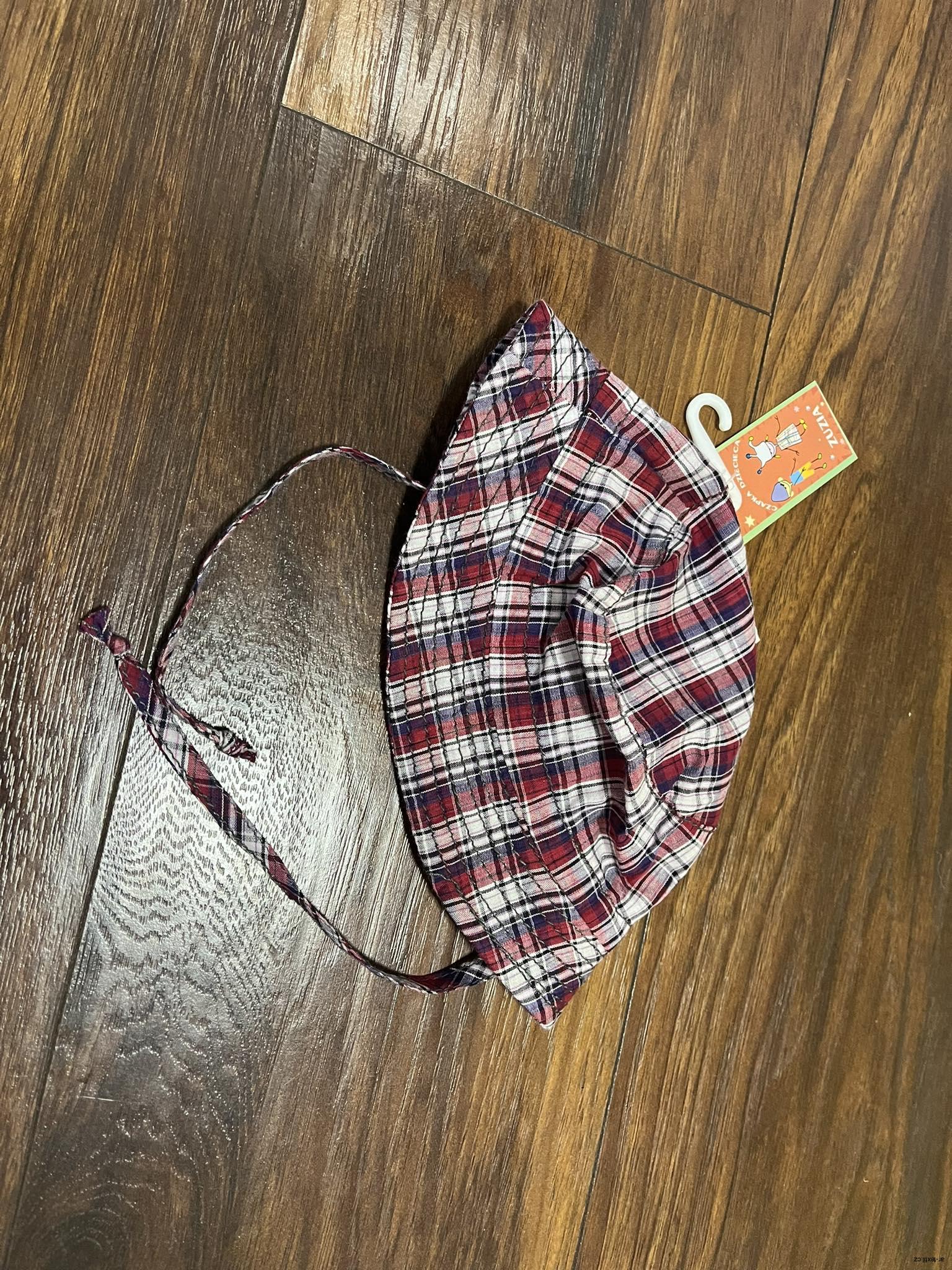  Klobouk  vel. 42, 44, 46, 48