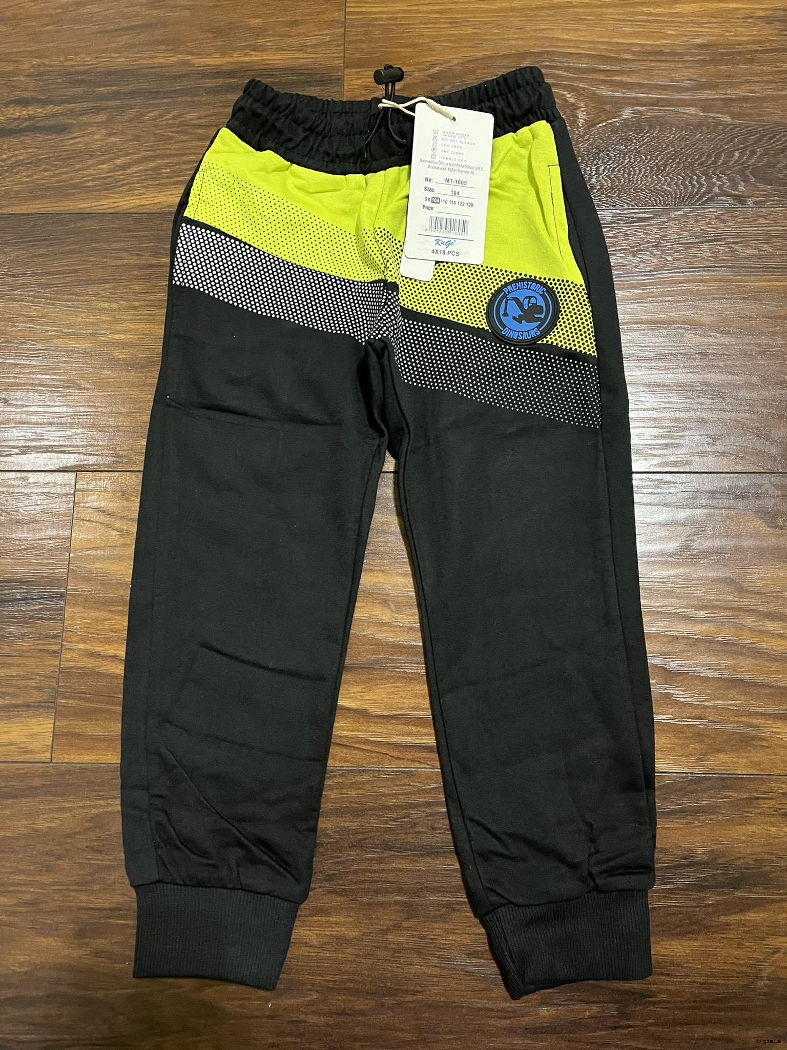 Tepláky KUGO  vel. 98